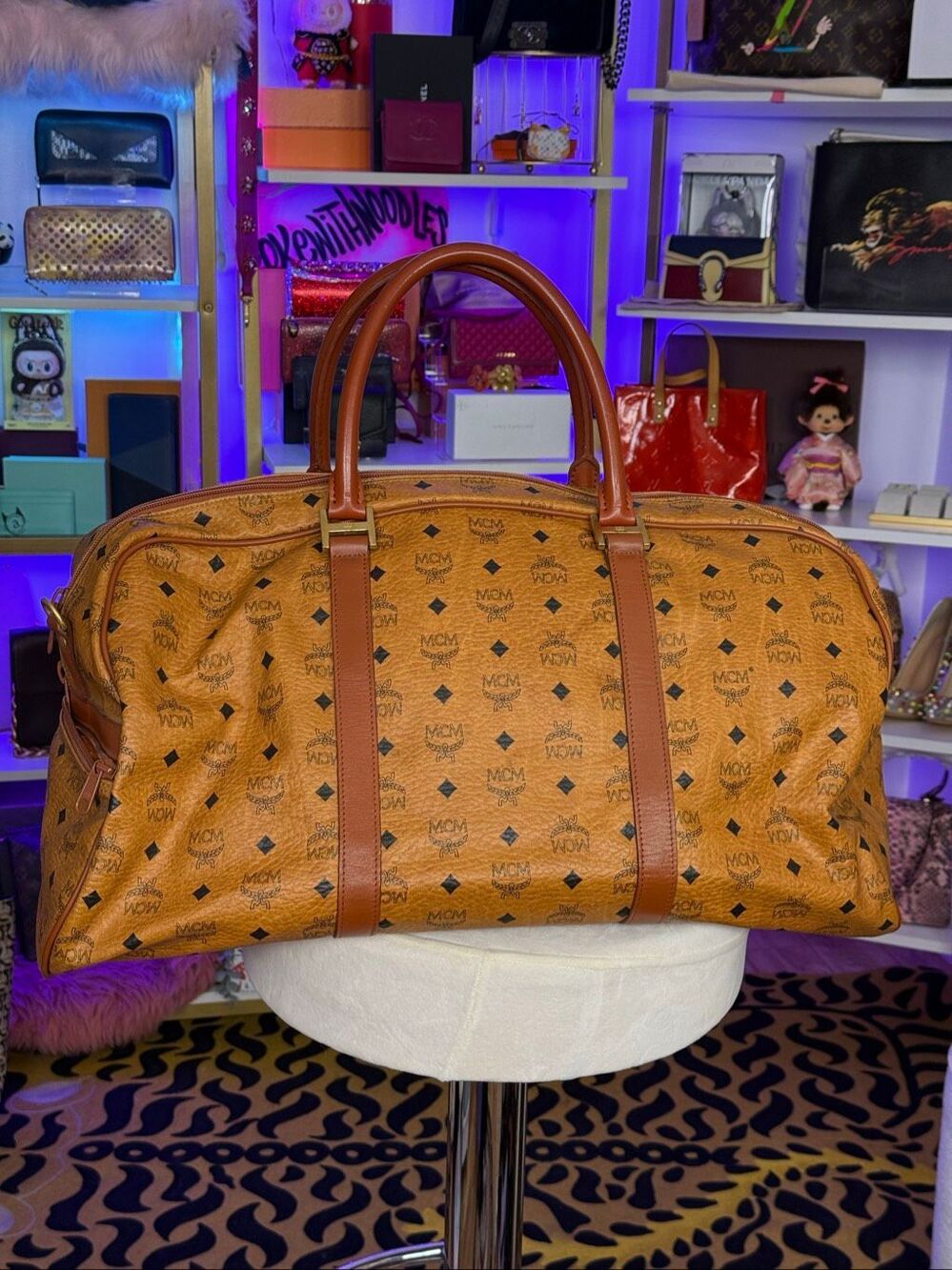 Mcm Viseto Cognac Leather Weekender Round Duffle Bag w/ handle coupler wrap 55cm - Picture 3 of 15